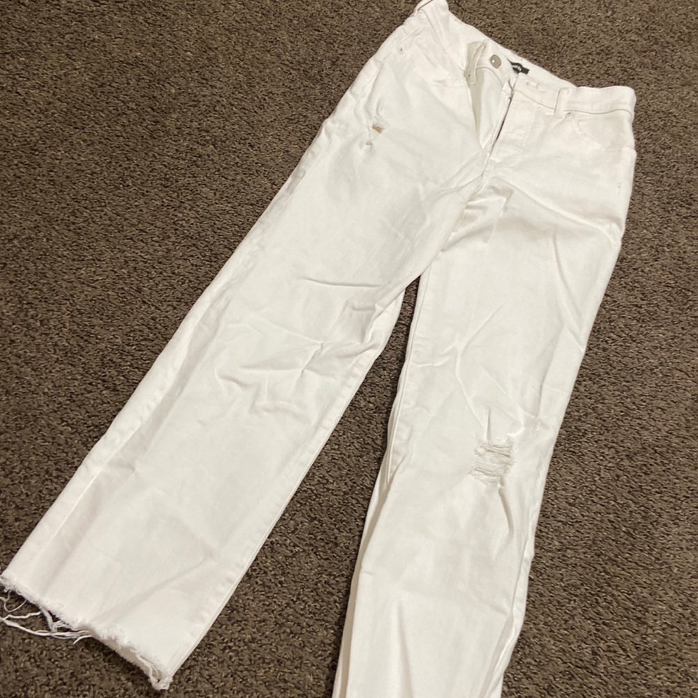 Express High Rise Straight Legged Jeans